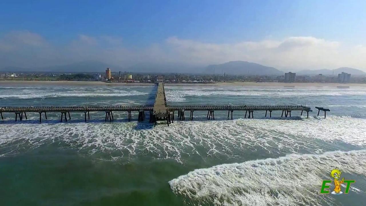 prx à praia com piscina Mongaguá Esterno foto